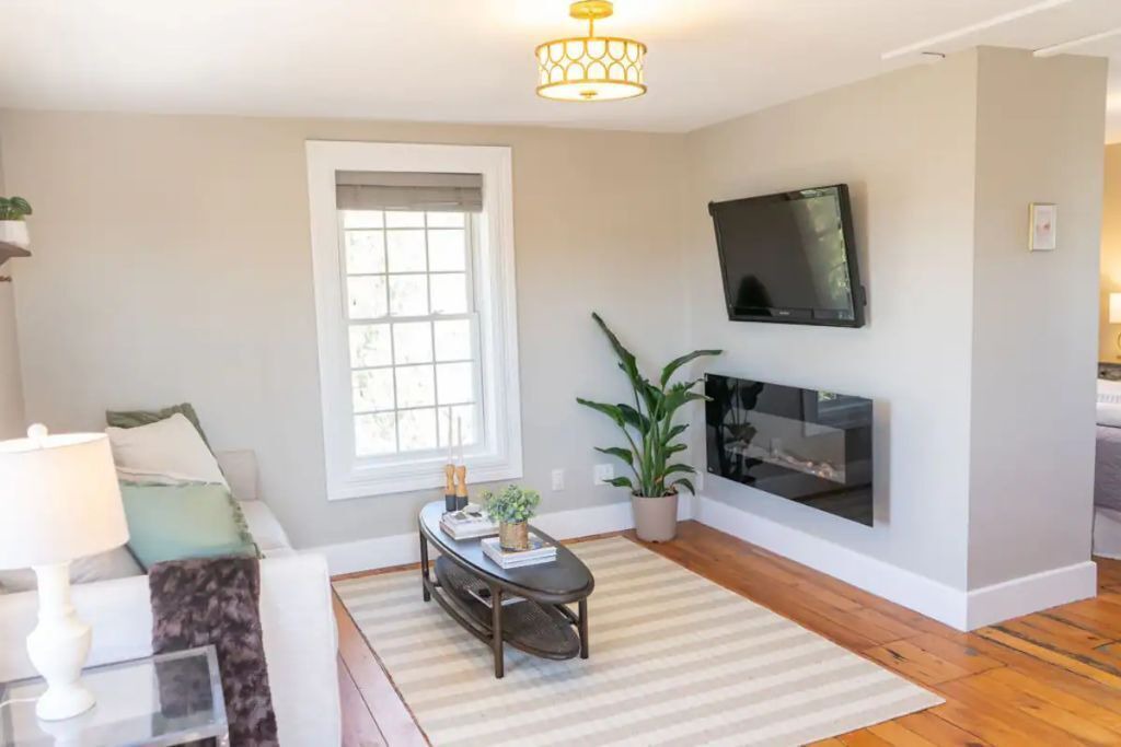 Photo of Livingroom in Merrickville-Wolford