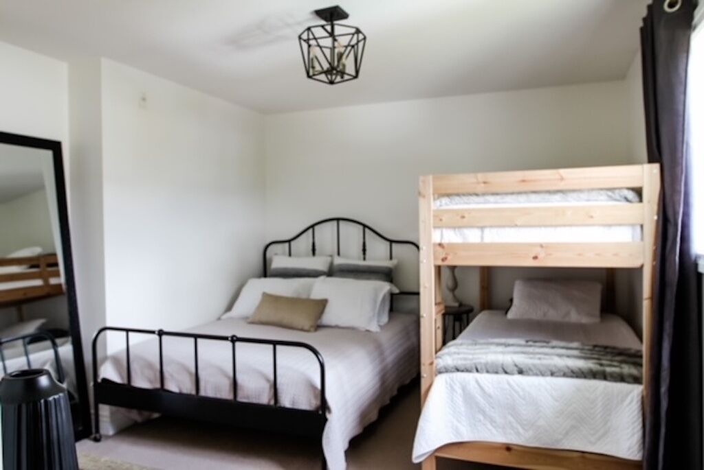 Photo of Bedroom in Sicamous