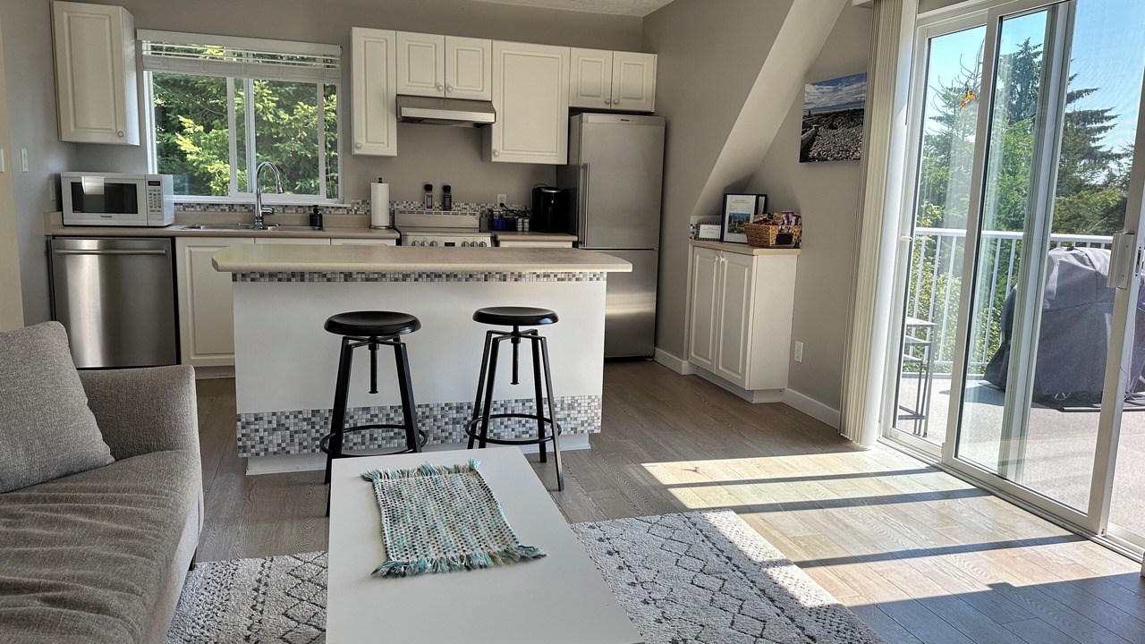 Photo of Bedroom in Otter Point