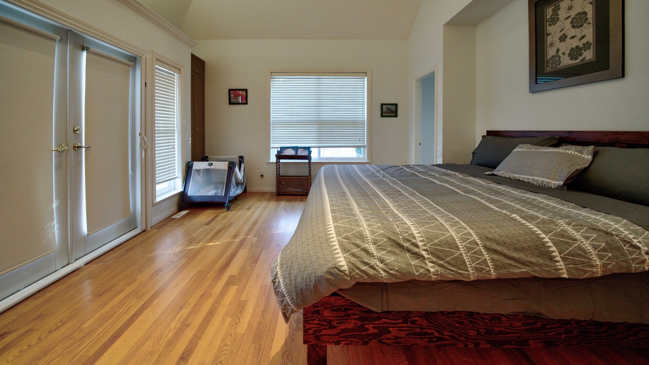 Photo of Bedroom in Langley