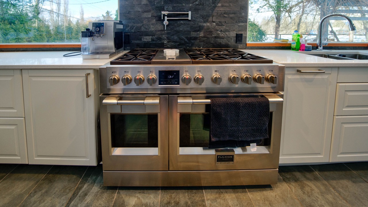 Photo of Kitchen in Langley