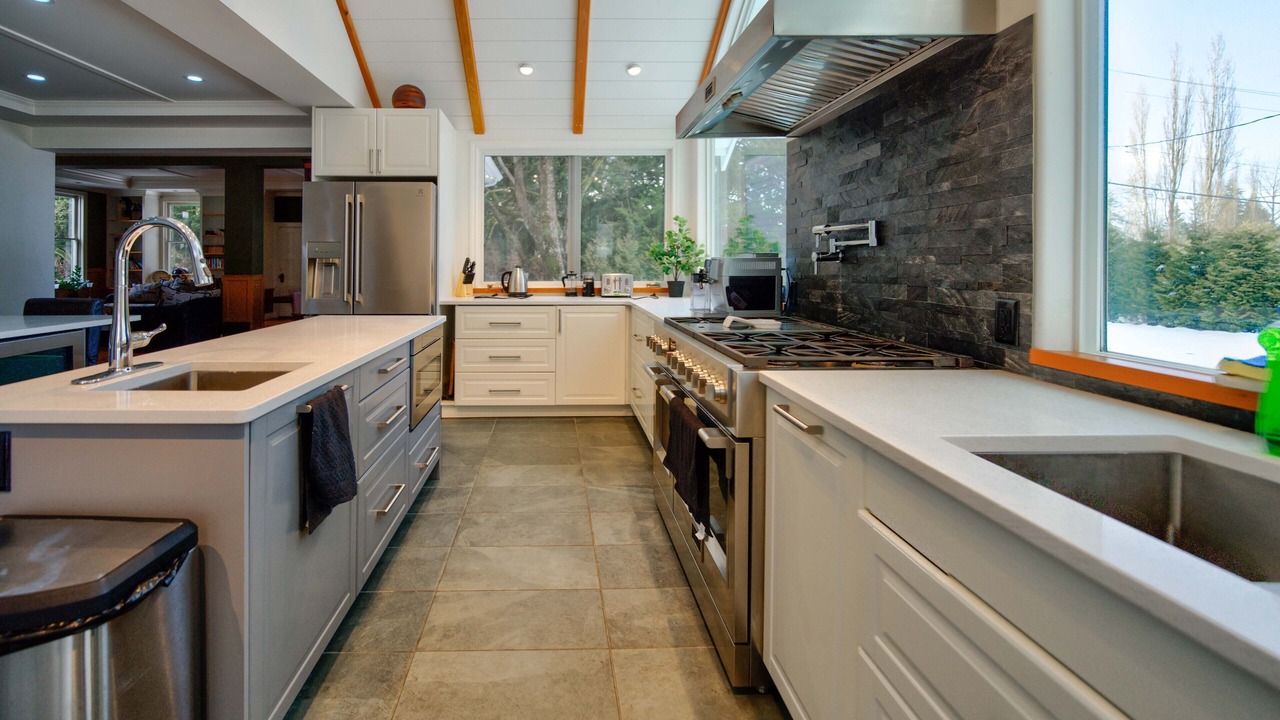 Photo of Kitchen in Langley
