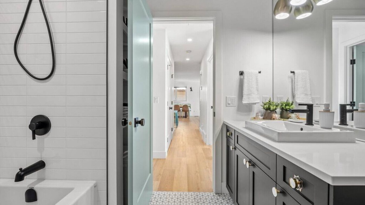Photo of Bathroom in Southeast Calgary