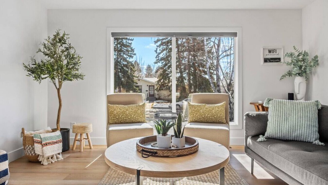 Photo of Livingroom in Southeast Calgary