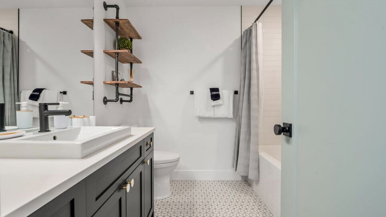Photo of Bathroom in Southeast Calgary