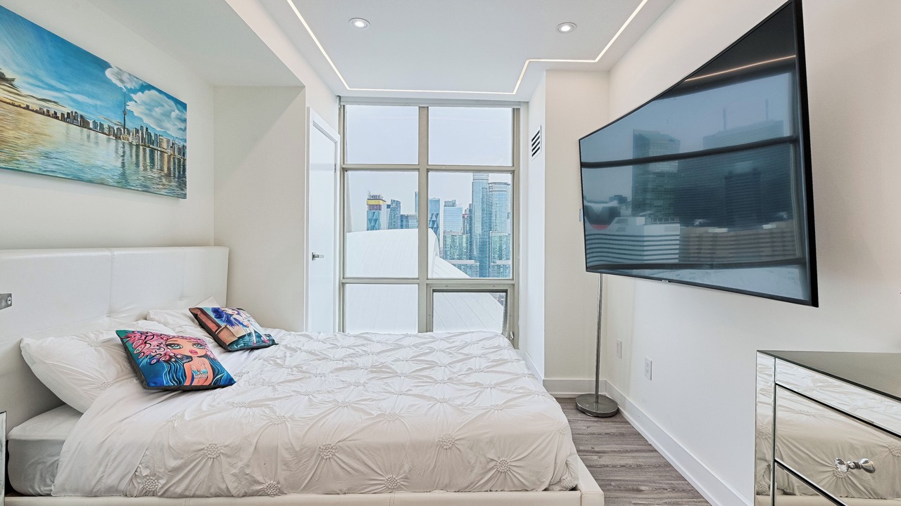 Photo of Bedroom in Toronto Entertainment District