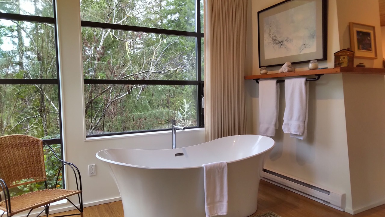 Photo of Bathroom in Madeira Park