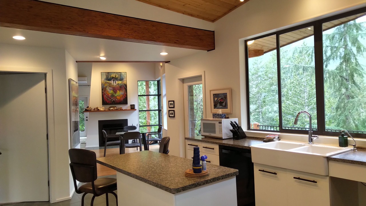 Photo of Kitchen in Madeira Park