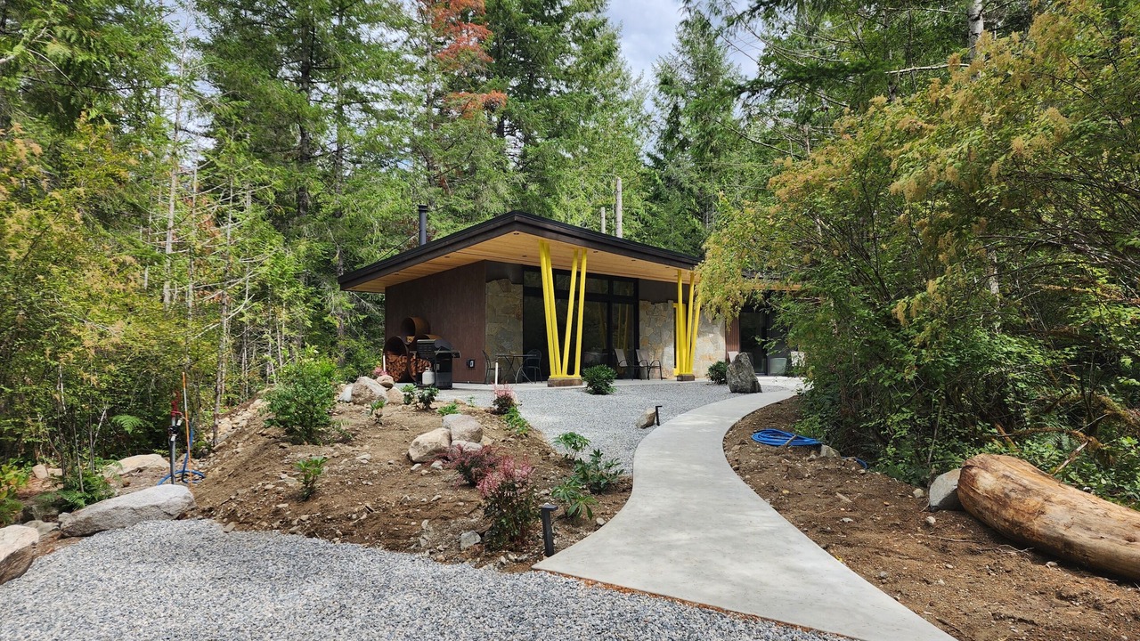 Photo of Outdoor in Madeira Park