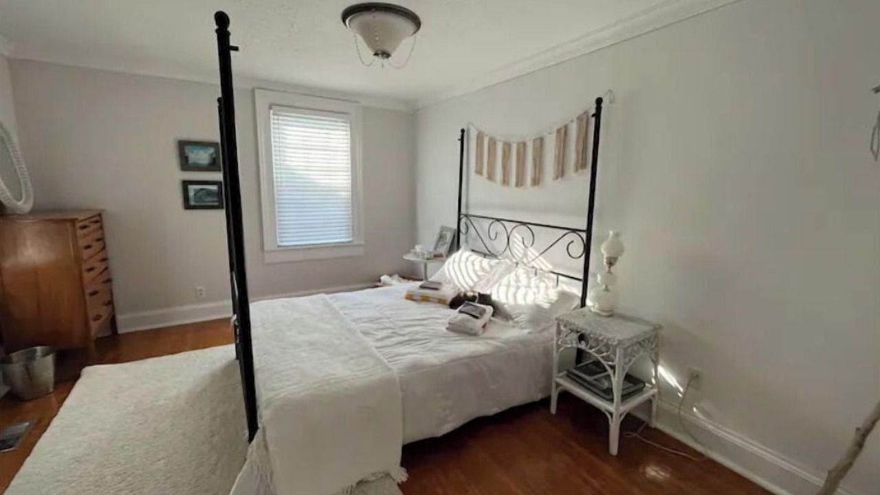 Photo of Bedroom in Colborne
