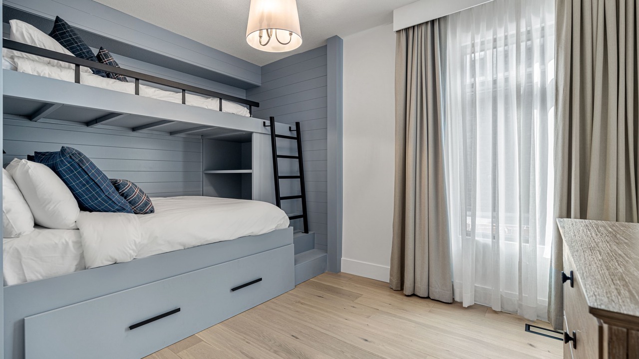 Photo of Bedroom in Canmore