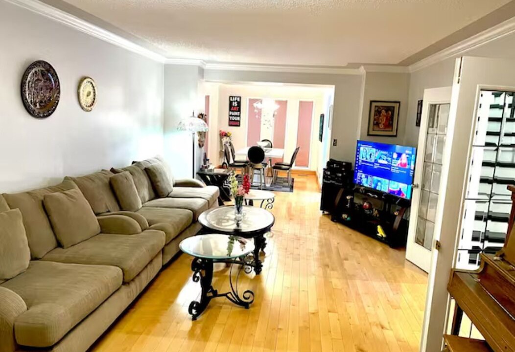 Photo of Livingroom in Lumsden