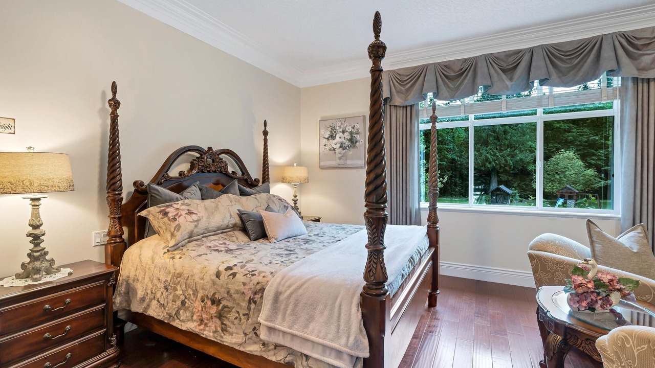 Photo of Bedroom in Shawnigan Lake