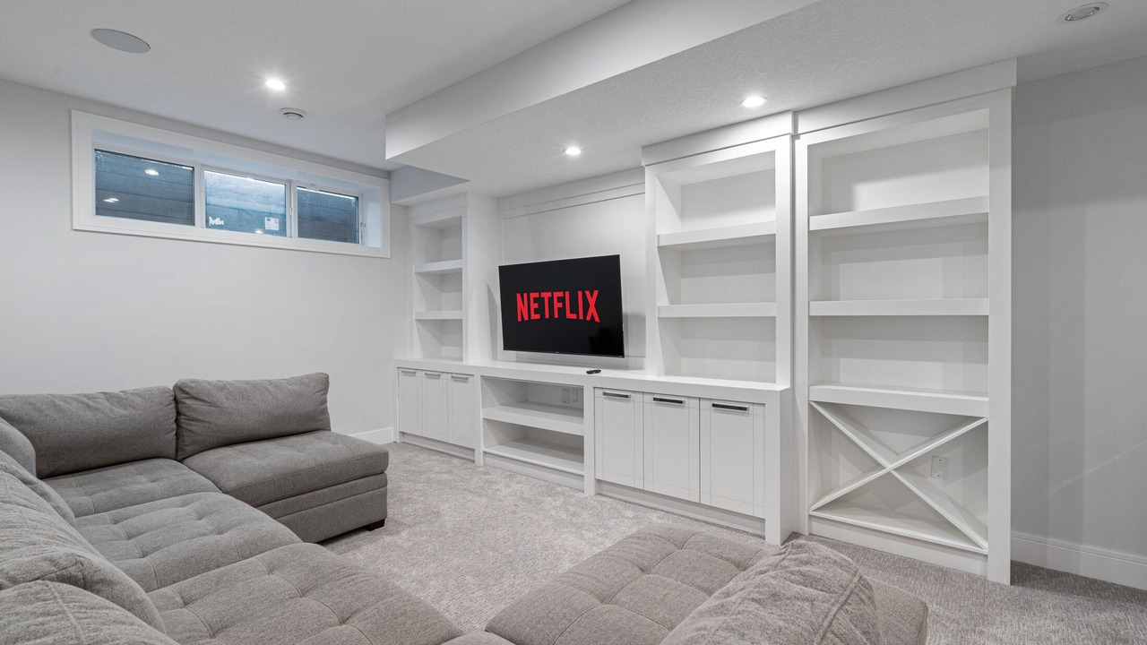 Photo of Livingroom in Parkhill-Stanley Park