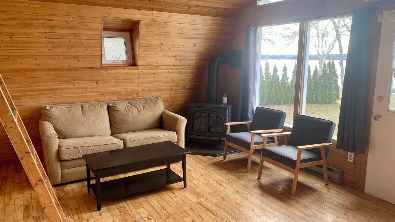 Photo of Livingroom in Chatham