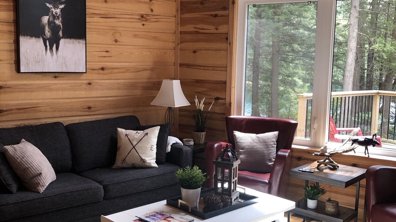 Photo of Livingroom in Dysart et al