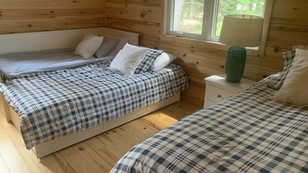 Photo of Bedroom in Dysart et al