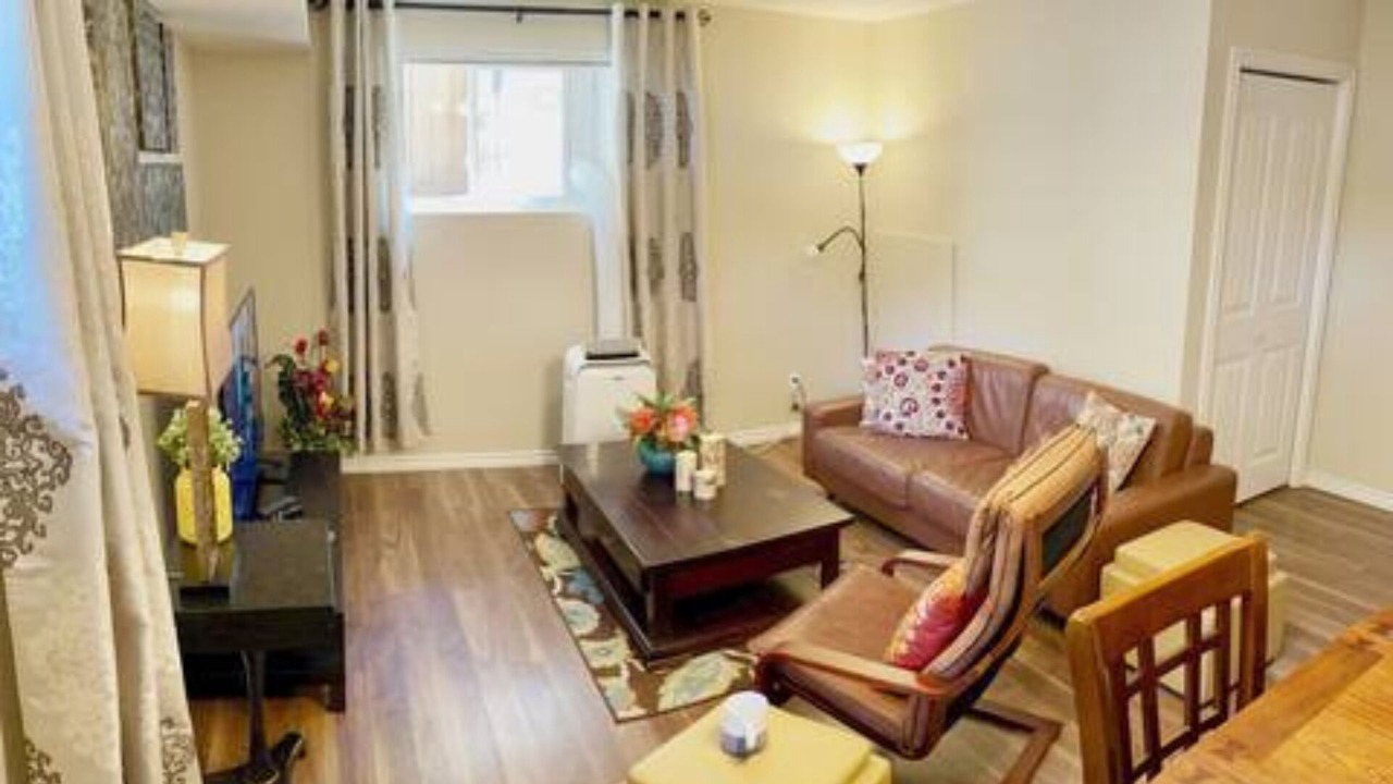 Photo of Livingroom in Northwest Edmonton