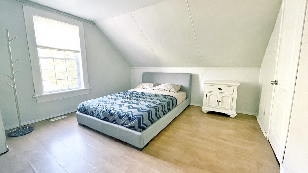 Photo of Bedroom in Washago