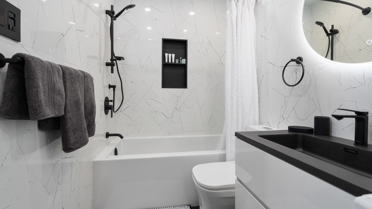 Photo of Bathroom in Plateau Mont Royal