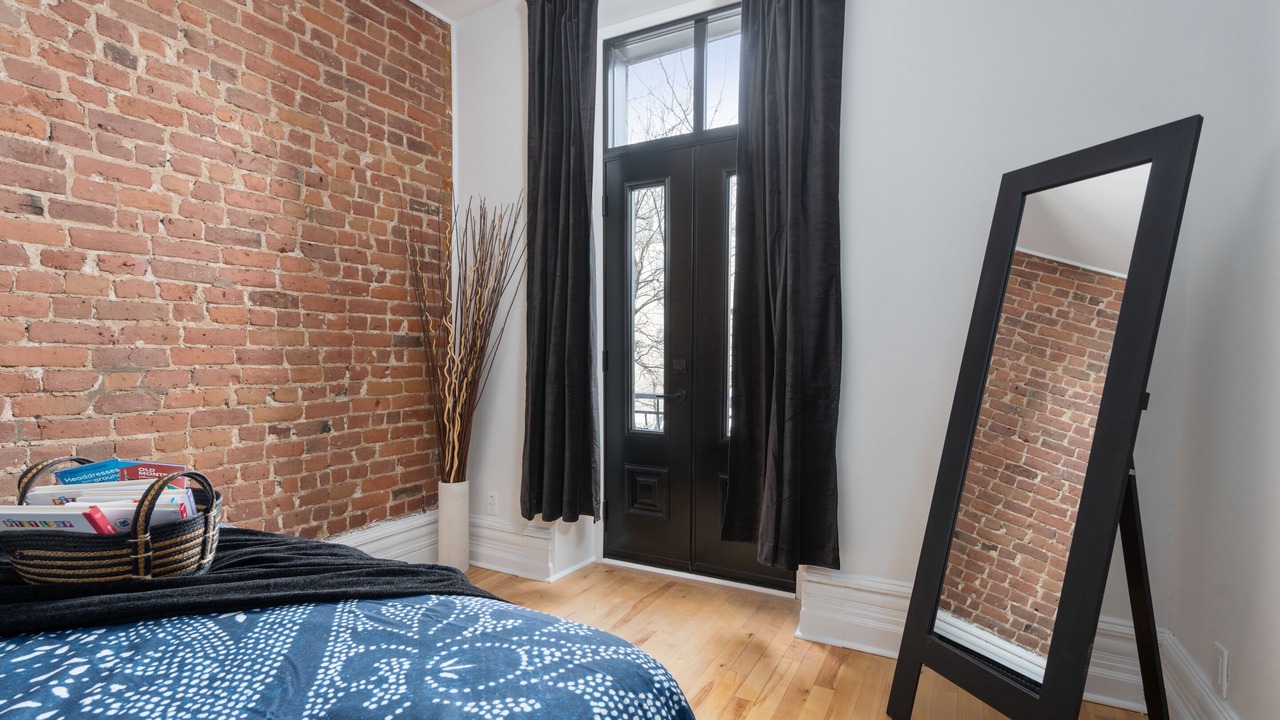 Photo of Bedroom in Plateau Mont Royal