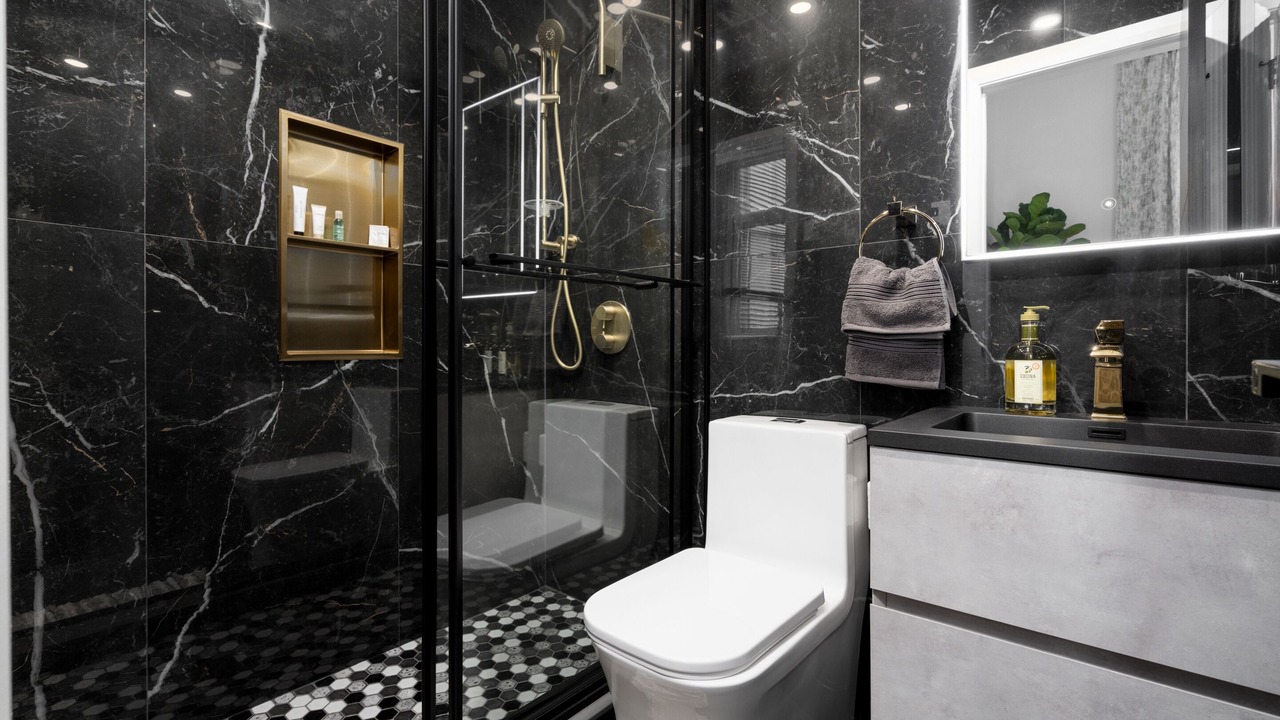 Photo of Bathroom in Plateau Mont Royal