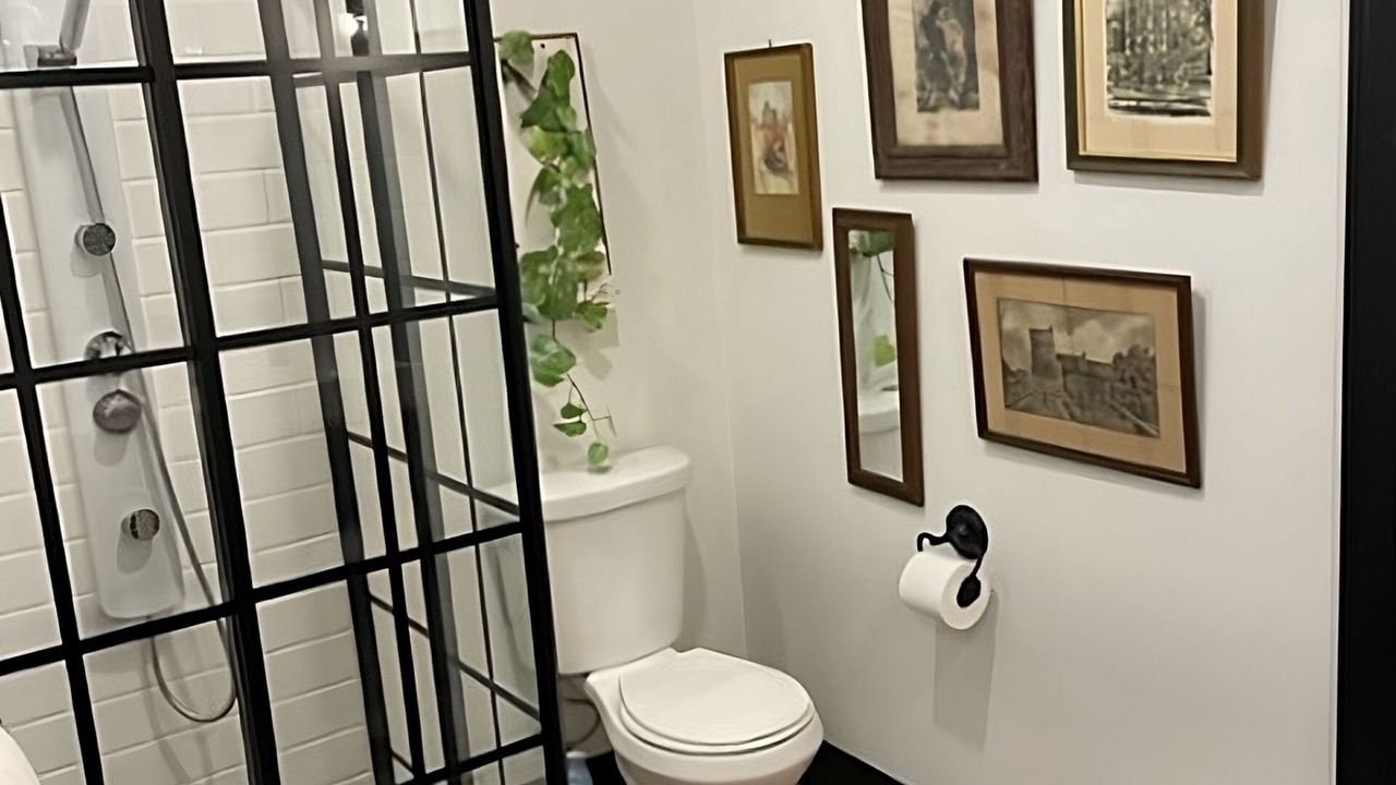 Photo of Bathroom in New Tecumseth