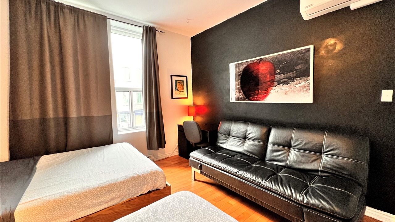 Photo of Bedroom in Plateau Mont Royal