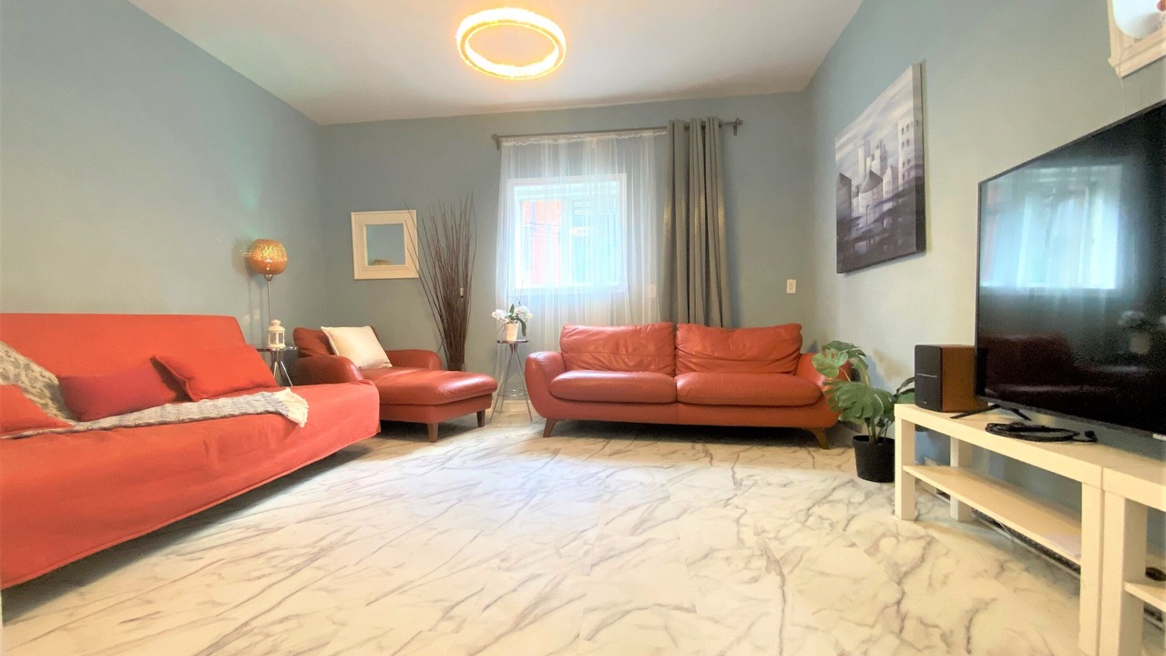 Photo of Livingroom in Plateau Mont Royal