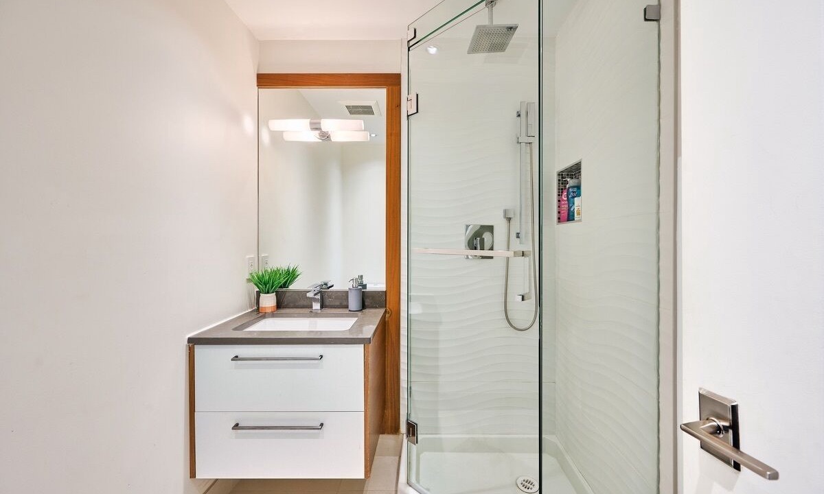 Photo of Bathroom in West Vancouver