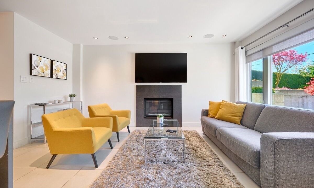 Photo of Livingroom in West Vancouver