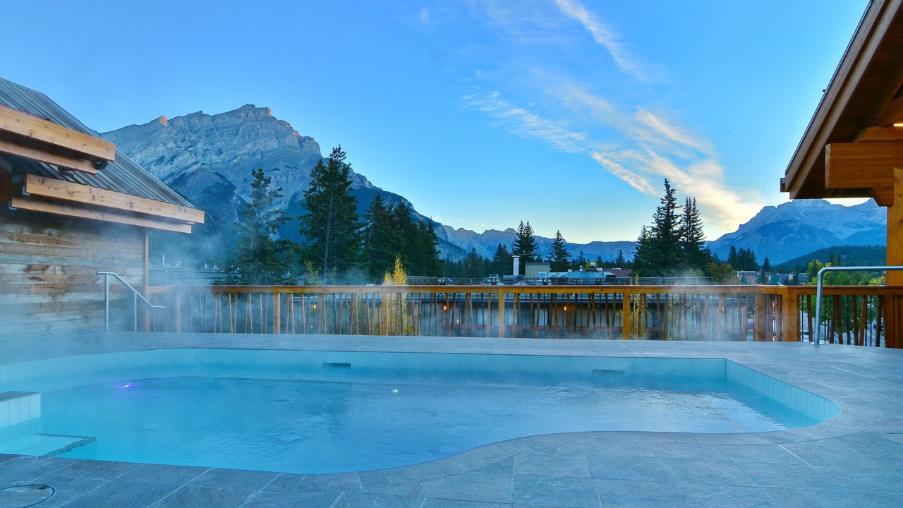 Photo of Others in Banff