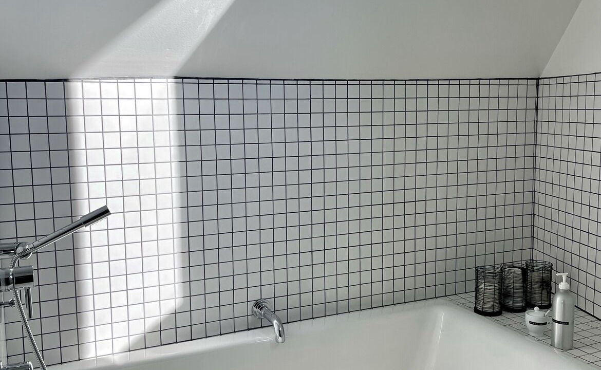 Photo of Bathroom in Upper Kingsburg