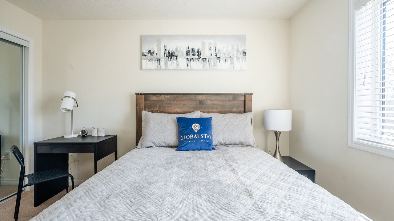 Photo of Bedroom in Thorold