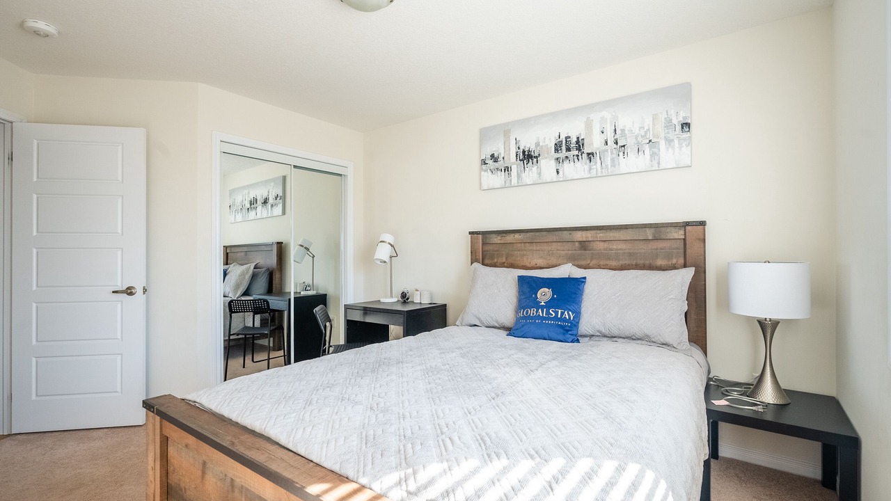 Photo of Bedroom in Thorold