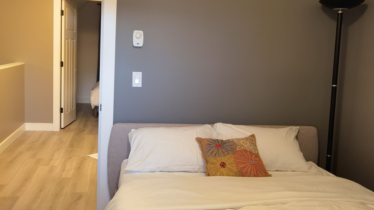Photo of Bedroom in Delta