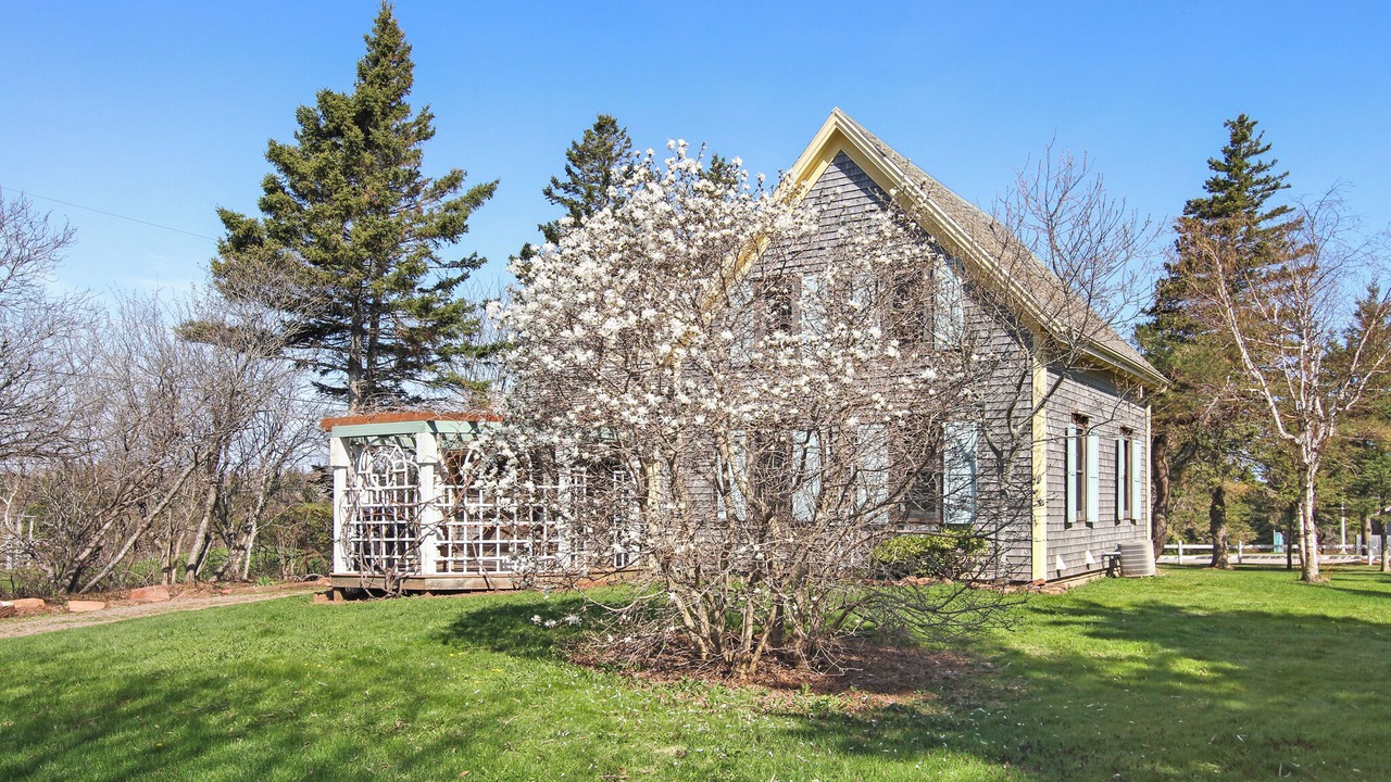 Photo of Outdoor in Green Gables
