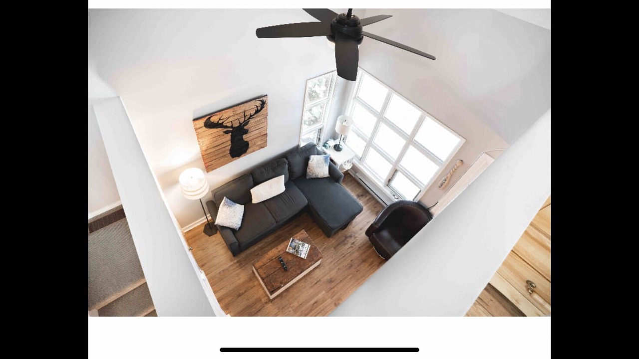 Photo of Livingroom in Huntsville