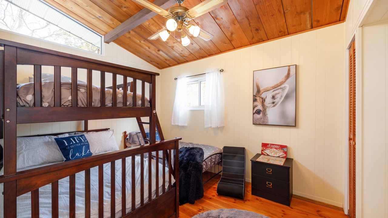 Photo of Bedroom in Colborne