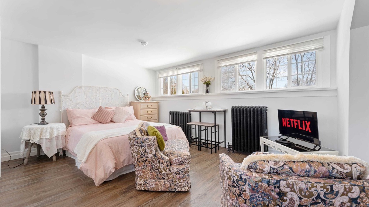 Photo of Bedroom in Burlington