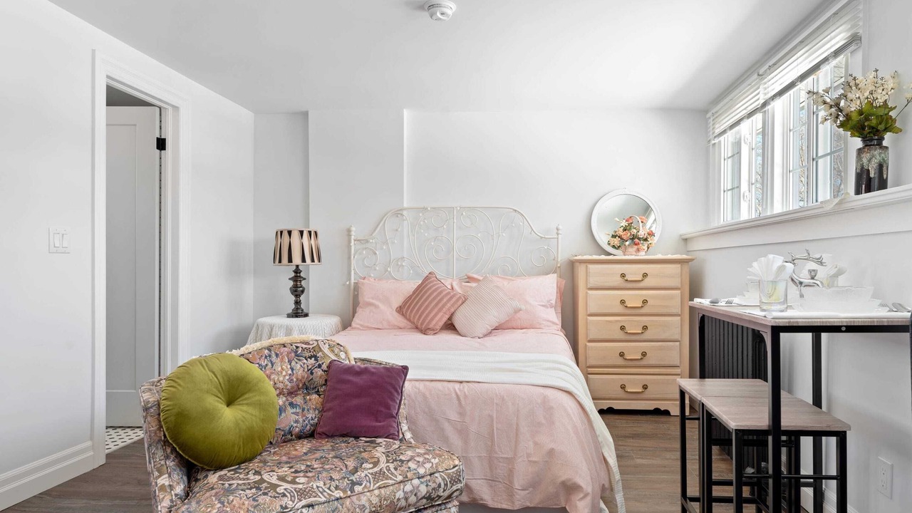 Photo of Bedroom in Burlington