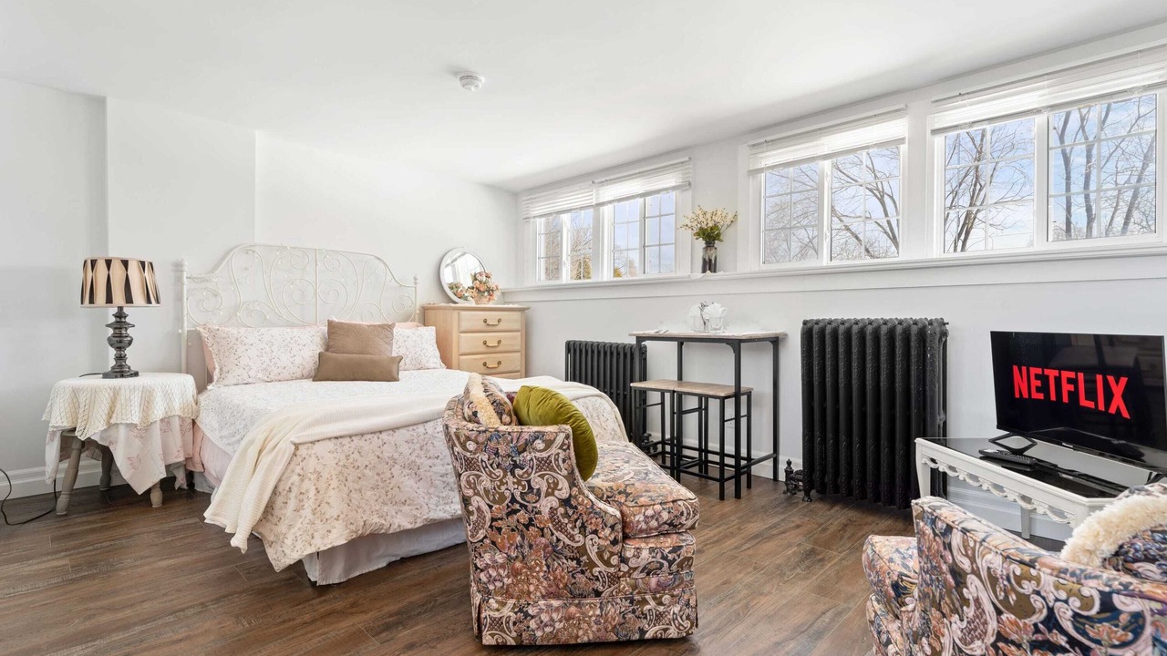 Photo of Bedroom in Burlington