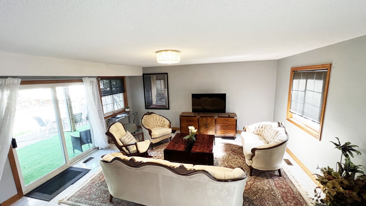Photo of Livingroom in Barrie