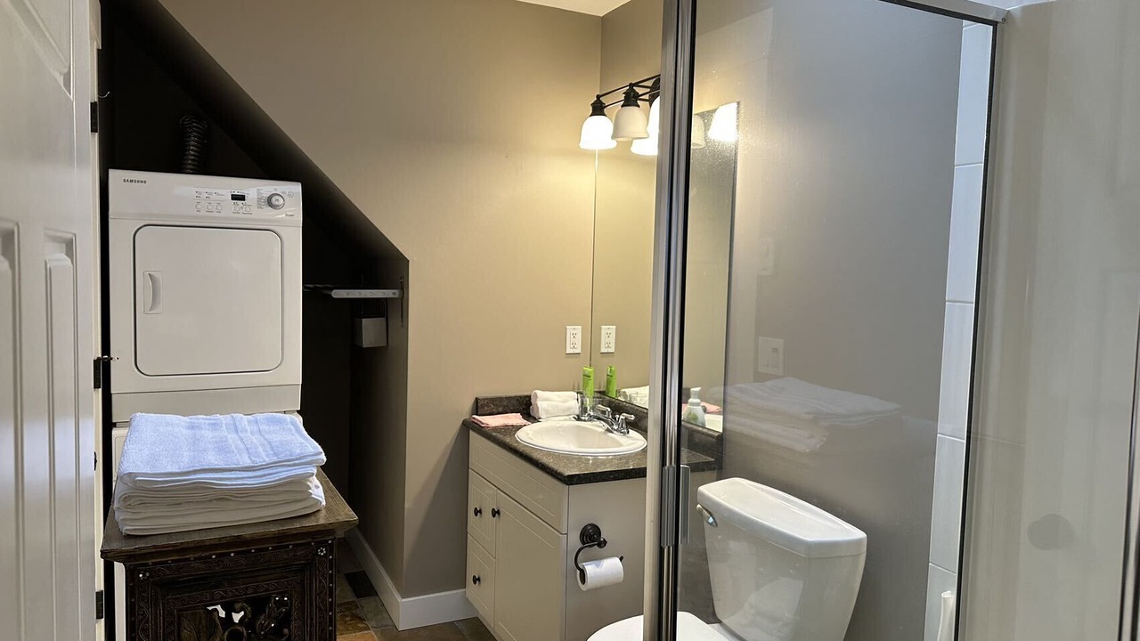 Photo of Bathroom in Delta