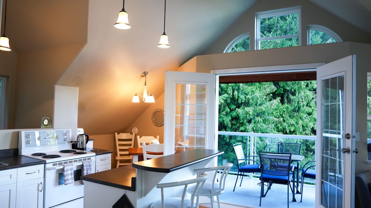 Photo of Patio Balcony in Cowichan Bay