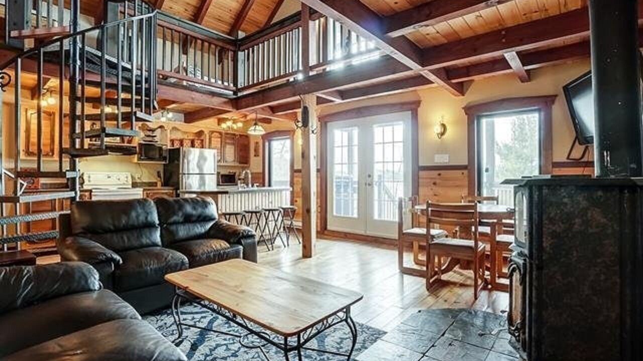 Photo of Livingroom in Northfield