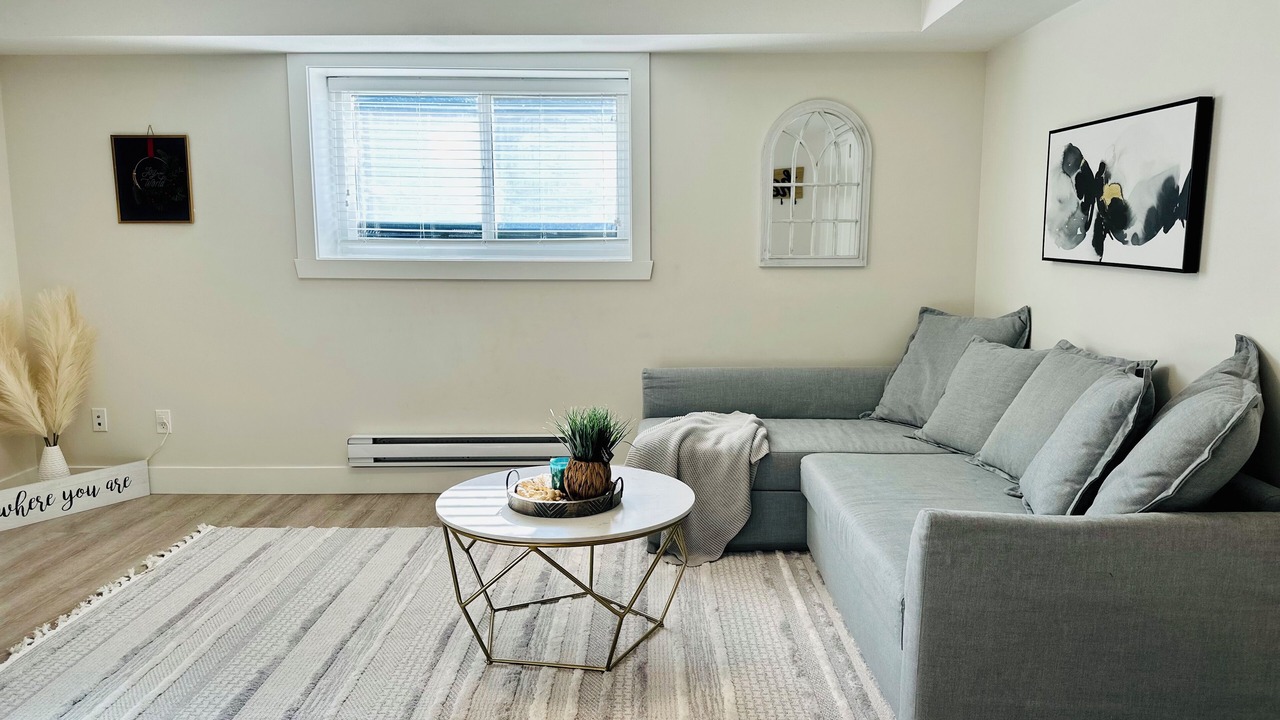 Photo of Livingroom in Maple Ridge