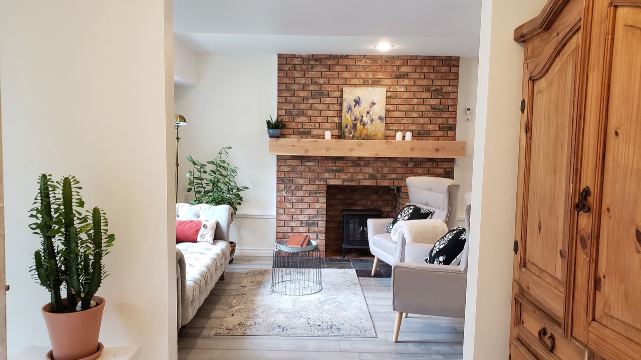 Photo of Livingroom in Regional District of Nanaimo