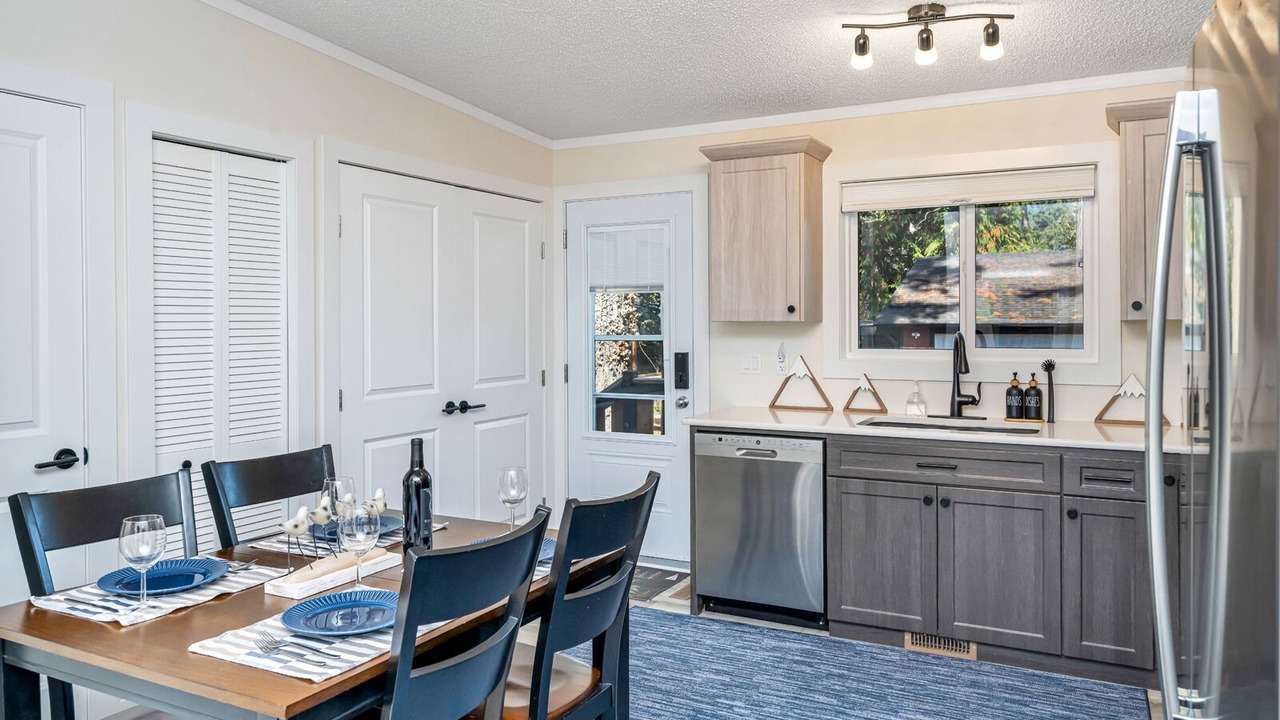Photo of Kitchen in North Saanich