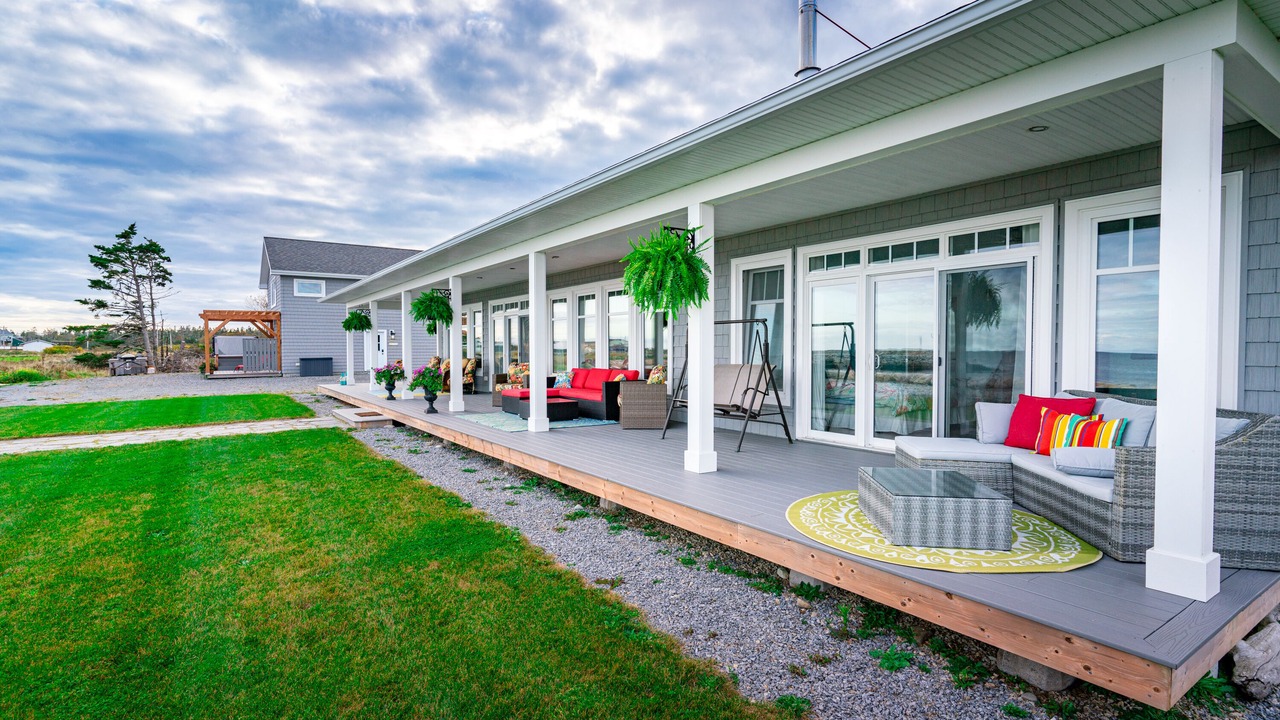 Photo of Patio Balcony in Cape Sable Island